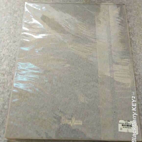 Neiman Marcus Limited Edition Coco and The Little Black Dress RARE - Picture 5 of 5